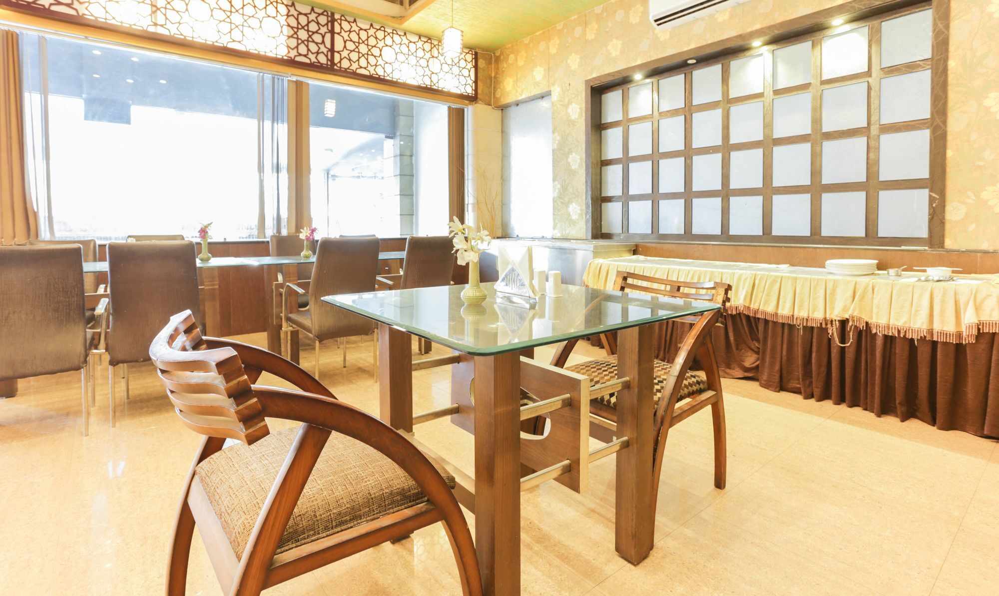 Treebo Shanta Inn Lucknow Exterior foto